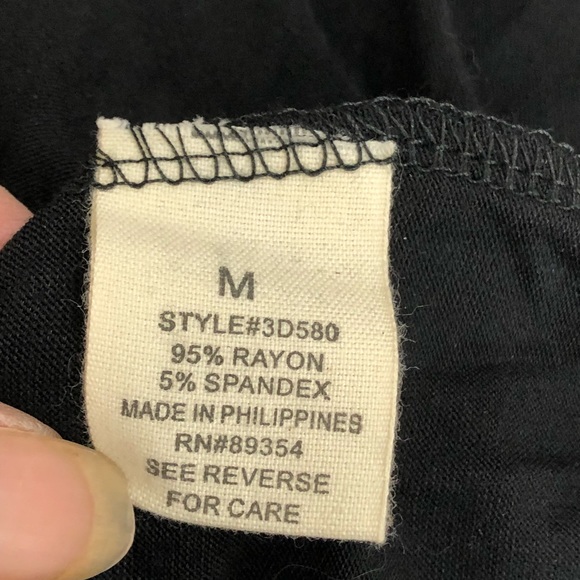 Ultra Flirt 3 Way Convertible Ruffled Top Size M - Picture 4 of 8